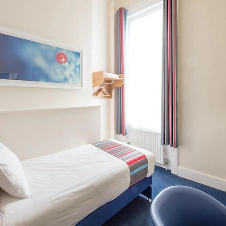 Travelodge London Marylebone Экстерьер фото
